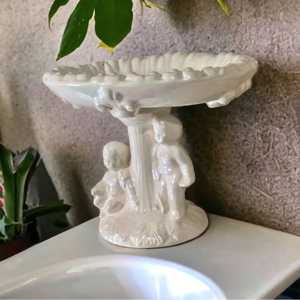 Vintage Pearl Iridescent Pedestal Soap Trinket Dish Cherub Angel 1970s - 5” Tall